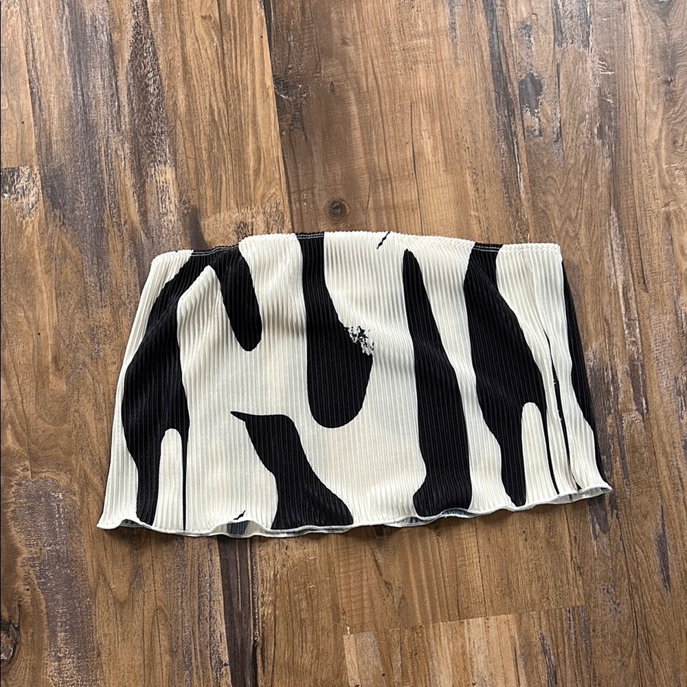 Black and White Pleated Mini Crop Top